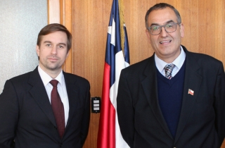 Gobernador Andrés Llorente recibió la visita del nuevo Director Regional Metropolitano de FOSIS